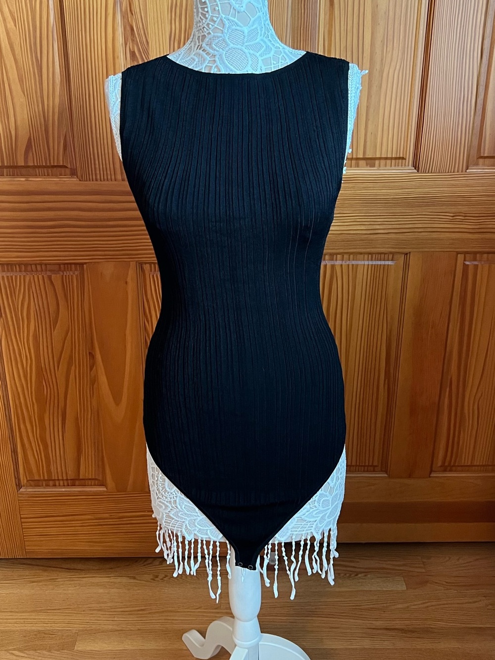 NWT Abercrombie Textured Boatneck Bodysuit